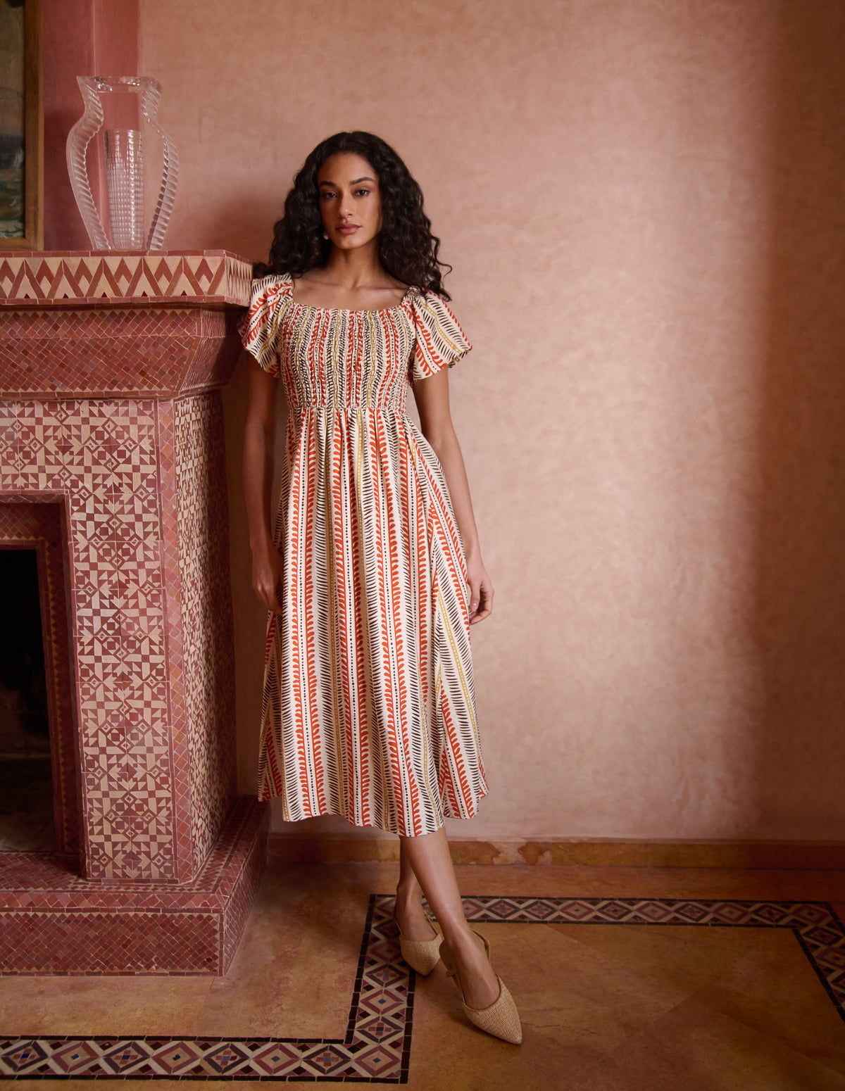Short Sleeve Shirred Waist Abstract Print Dress