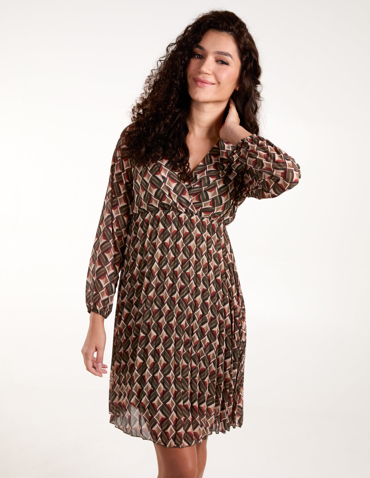 Geometric Print Wrap Front Pleated Dress