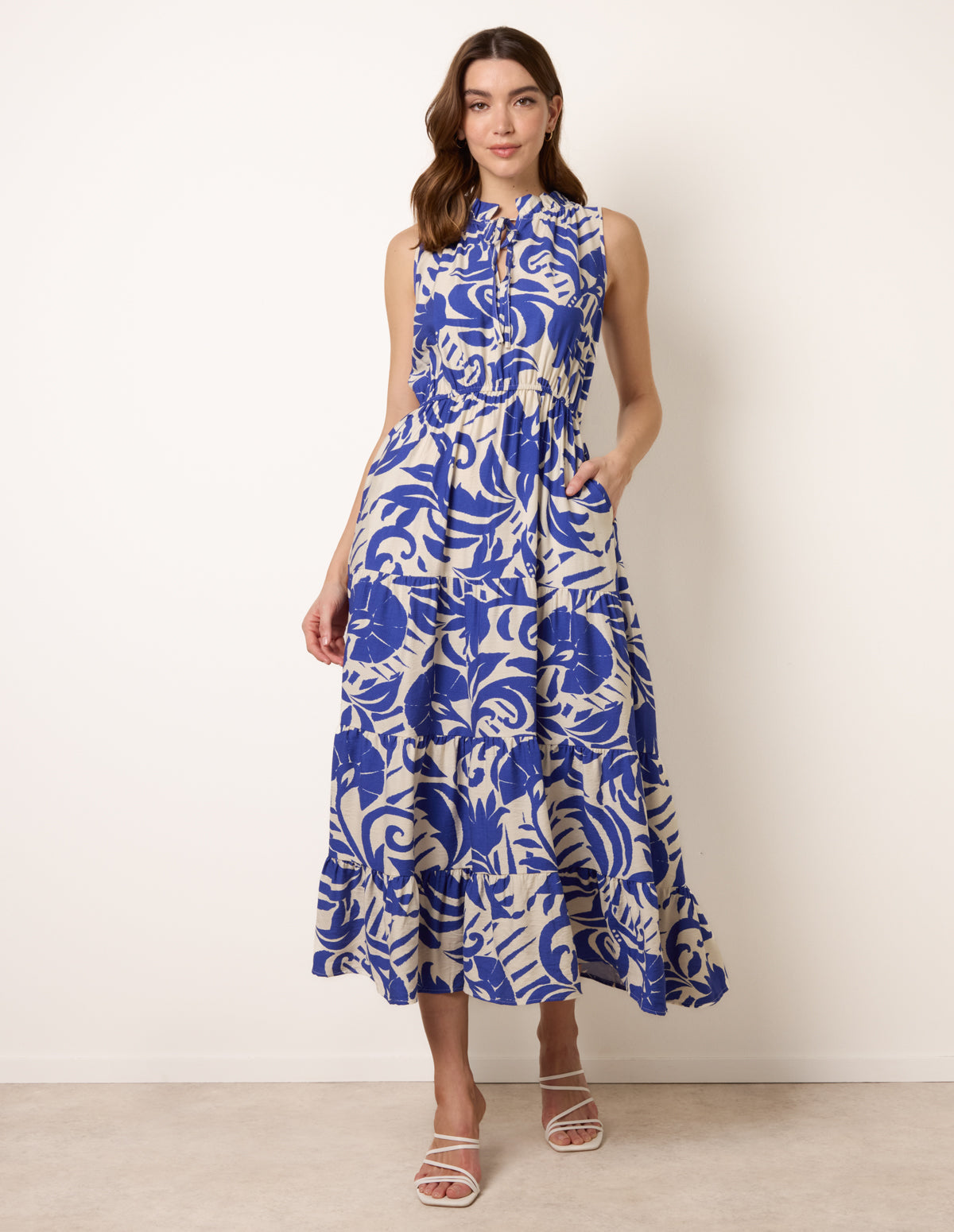 Topical Leaf Print Maxi Dress
